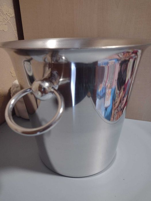 НОВ комплект за коктейли