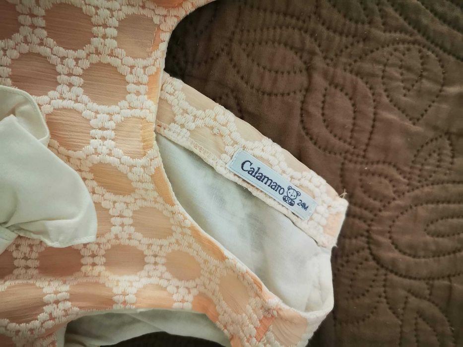 Продавам елегантна детска рокля и пухкаво болеро