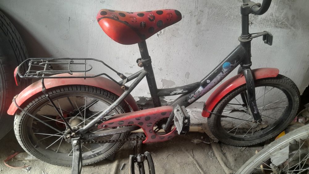 Не дорого,срочна продам