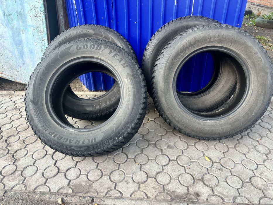 Продам зимние шины