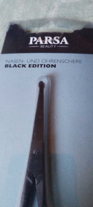 Forfecuta neagra pentru nas si urechi de la: Parsa Beauty! Noua&unisex