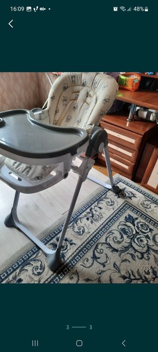 Стульчик для кормления малыша
