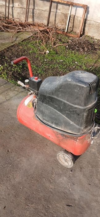 Компрессор сотилади