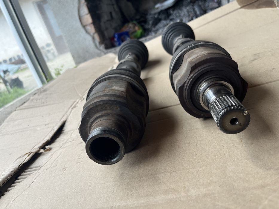 Полуоски Honda Civic 8 2.2ictdi