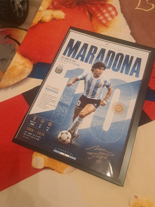 Maradona in rama mărime A4