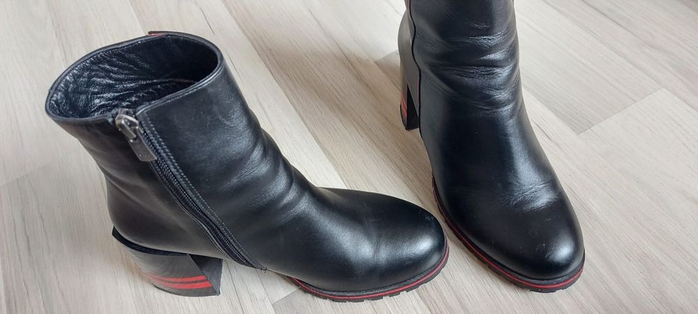 Елегантни боти естествена кожа