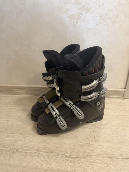 Ски обувки размер 30