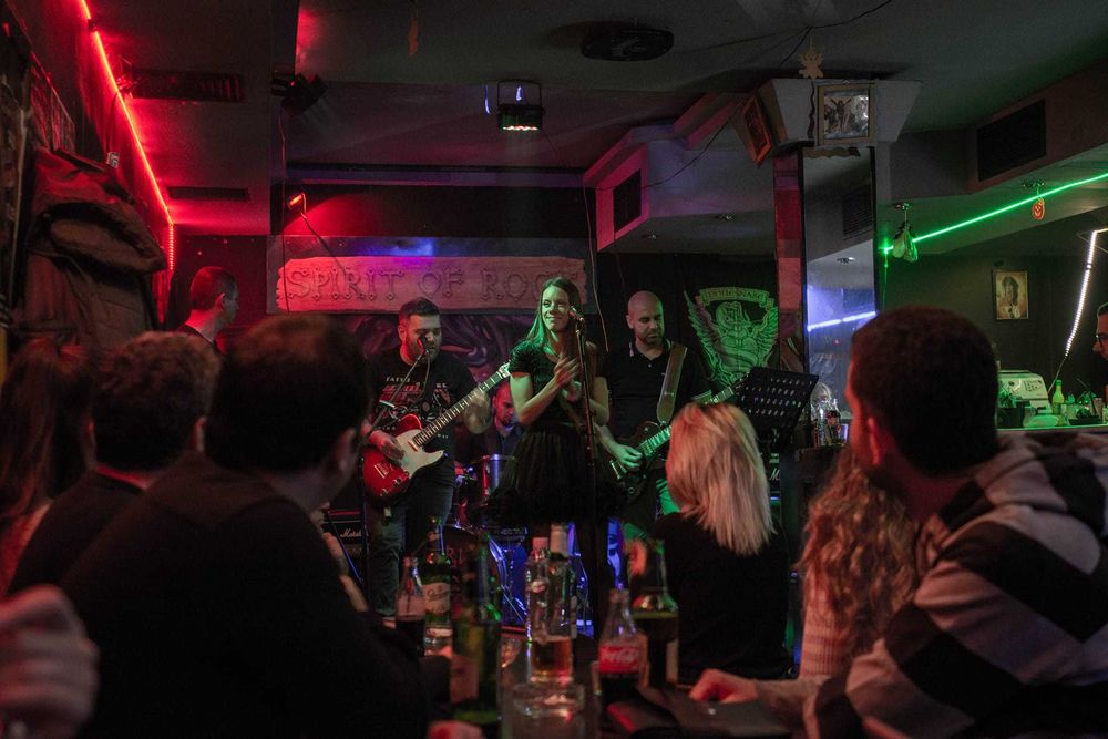 Дава се под наем Заведение в Варна, Младост 1 - 100 кв.м за 51 € - Снимка #4