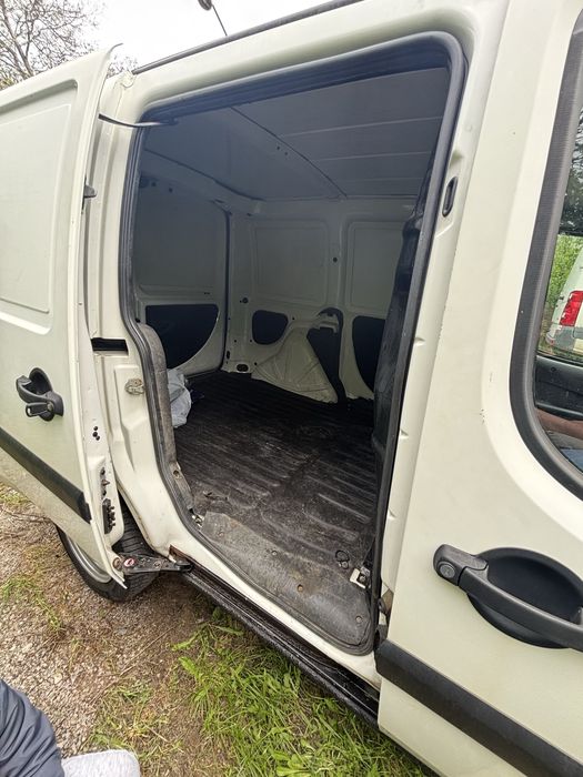 60 лв. Товарен БУС МИКРОБУС ПОД НАЕМ София 60 лв / 24 ч.