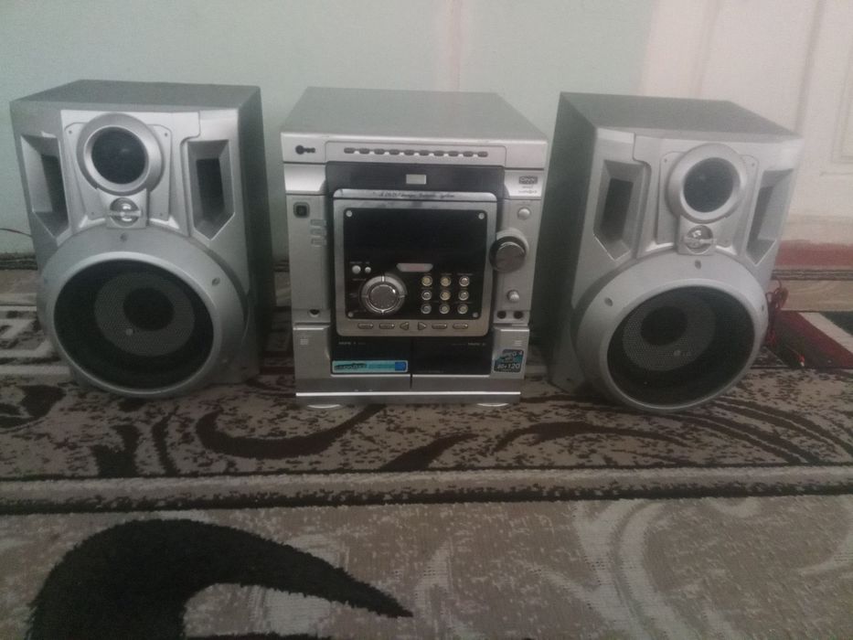 Lg  muzikalniy sentr  LM-K6530