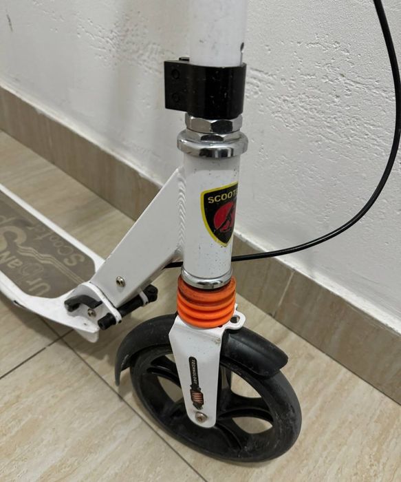 Продам самокат в отличном состоянии