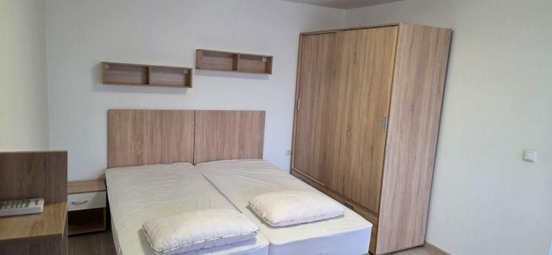 Дава се под наем Двустаен апартамент в Варна, Автогара - 65 кв.м за 418.71 € - Снимка #3