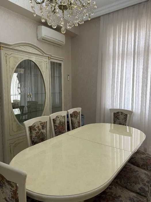 Аренда 4 комнатной квартира в ЖК Новомосковская от Golden House.