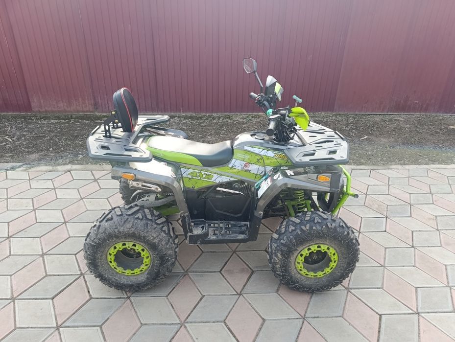 Продам квадроцикл