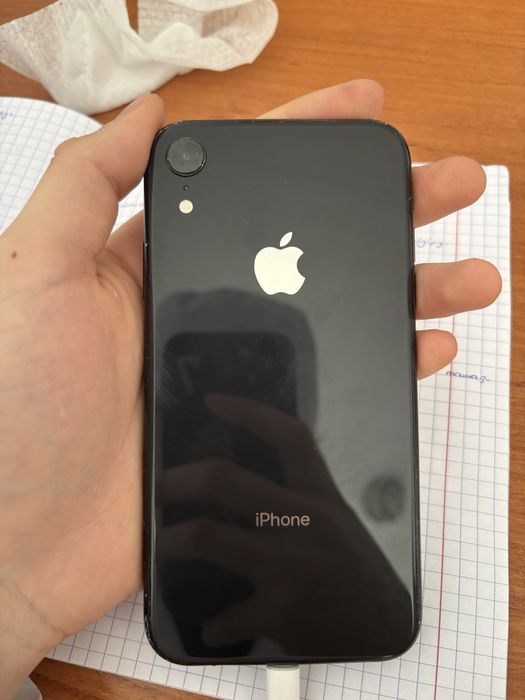 Айфон Хр 64ГБ.