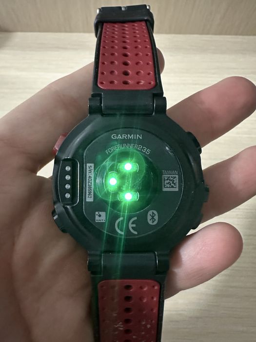 Garmin Forerunner 235