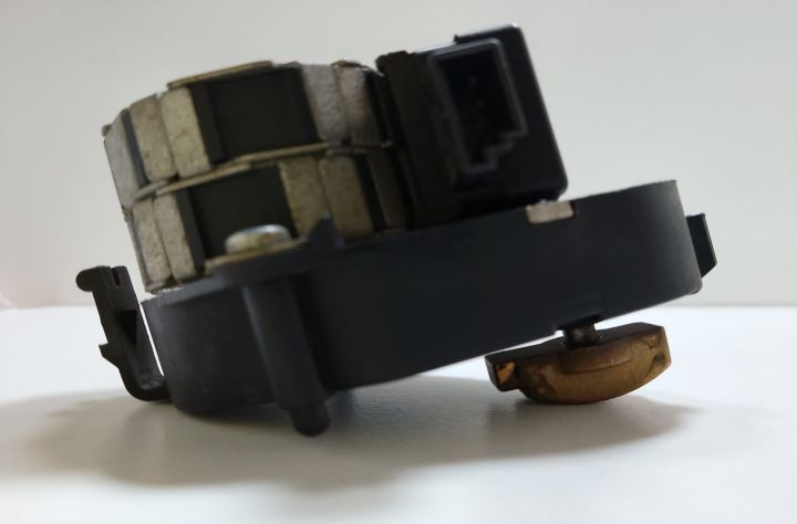 Motoras  clapeta aeroterma  8391374 BMW Seria 3 E46 (facelift) seria