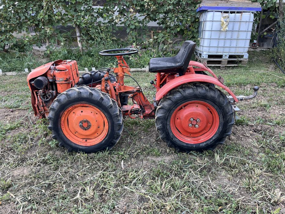 Tractoras Pasquali diesel articulat 4x4 cu freza si plug