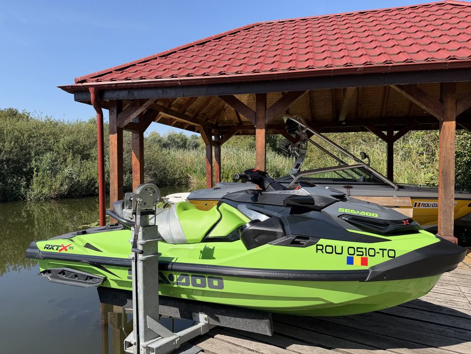 Ski jet Seadoo RXT - X RS 300 Full/ Muzica HIFI/ IBR/ Doar 70ore!! Inmatriculat RO/