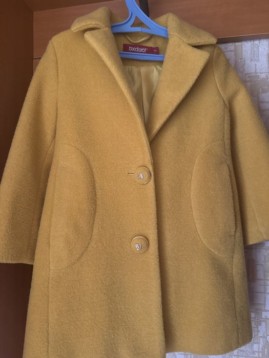 Продам детское пальто