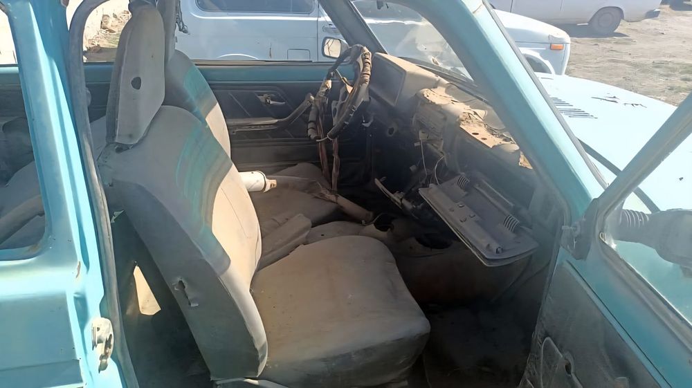 Автомобиль ВАЗ 21213