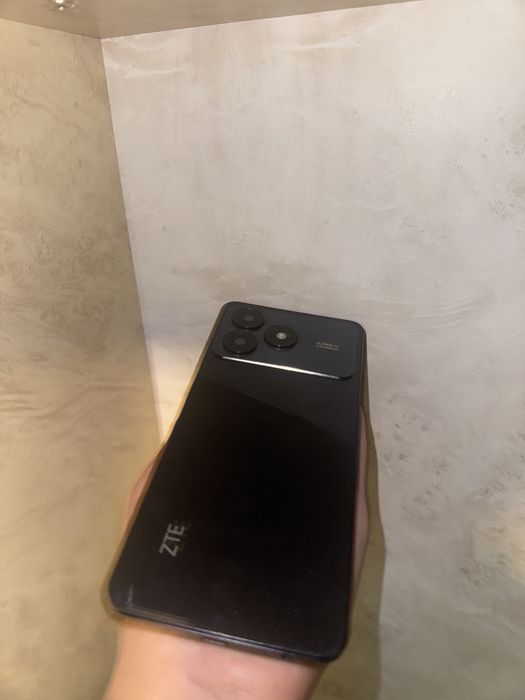 ZTE BLADE A36 обмен есть