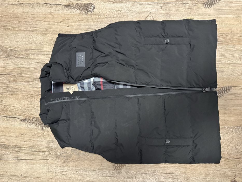 Vesta Burberry Neagra