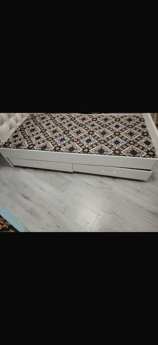 Кровати 2шт, размер 200×90
