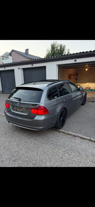 BMW 3 Series 2011 — imagine 4