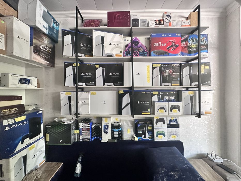 Продам playstation 5 slim 1TB с играми на борту как на фото
