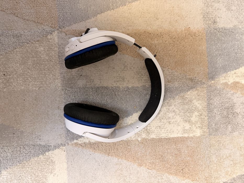 наушники Hyper x белые