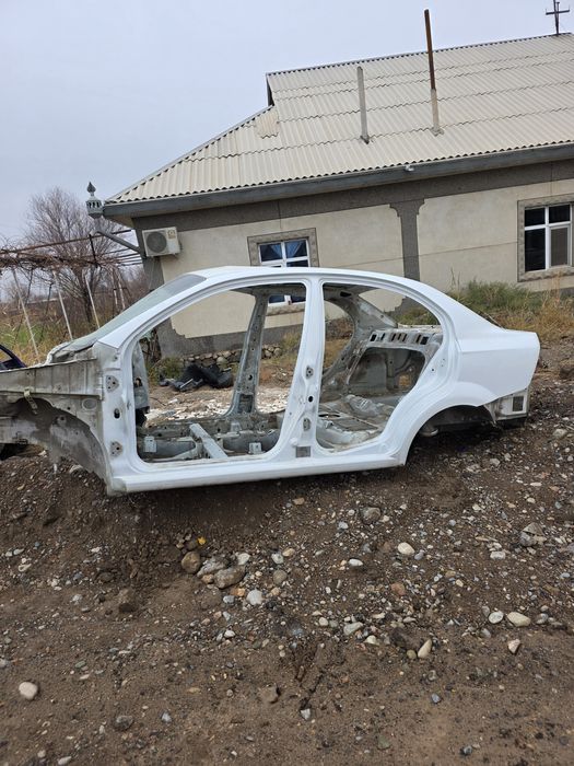 незиа 3 кузуф сотилади аваренни