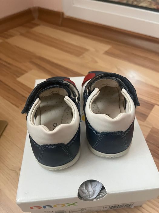 Детски сандали GEOX