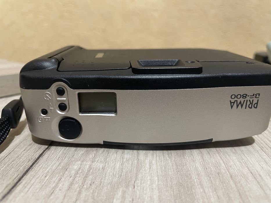 Плёночный фотоаппарат Canon