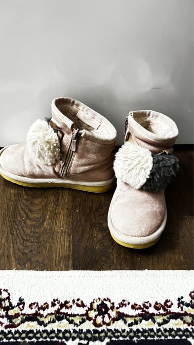 Продам на девочку сапоги розовые 29 размер