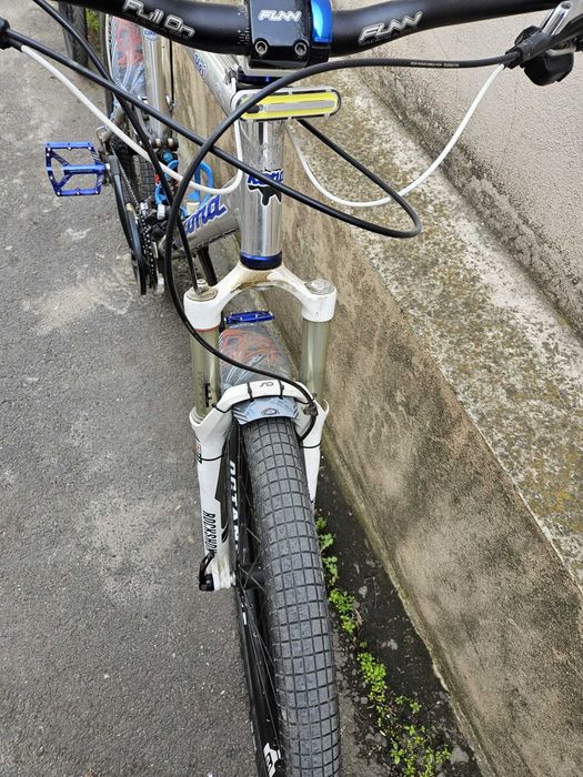 Vand MTB Kona Hei Hei 2007 full suspension — RockShox SID, Shimano Deore XT, Manitou McLeod
