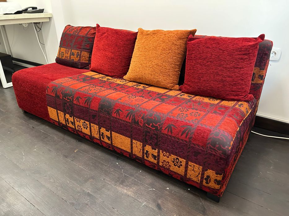 Диван с ракла и опция за легло