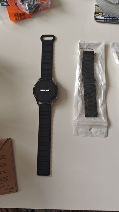 Смарт часовник huawei gt2