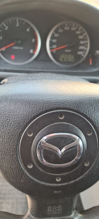 Vând Mazda 2 diesel