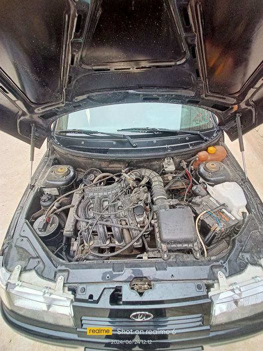 Vaz_2110 sotiladi