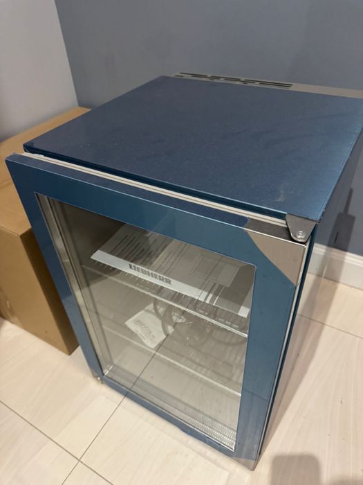 Liebherr мини холодильник