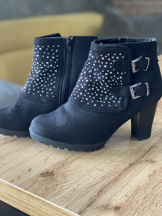 Дамски боти