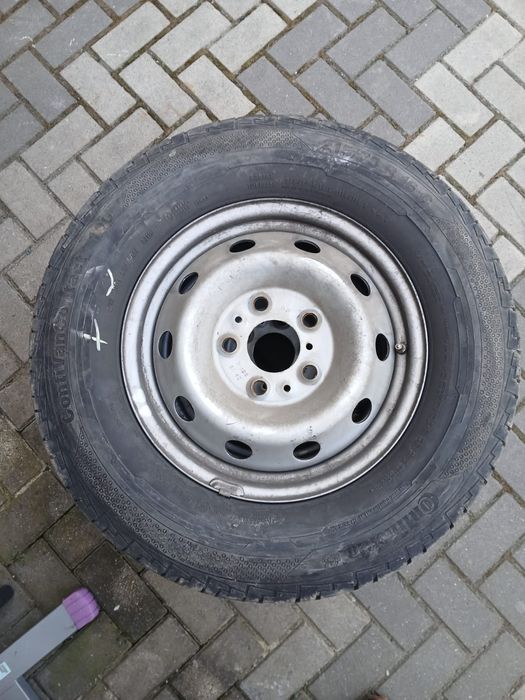 Cauciucuri 215 75 r16c continental