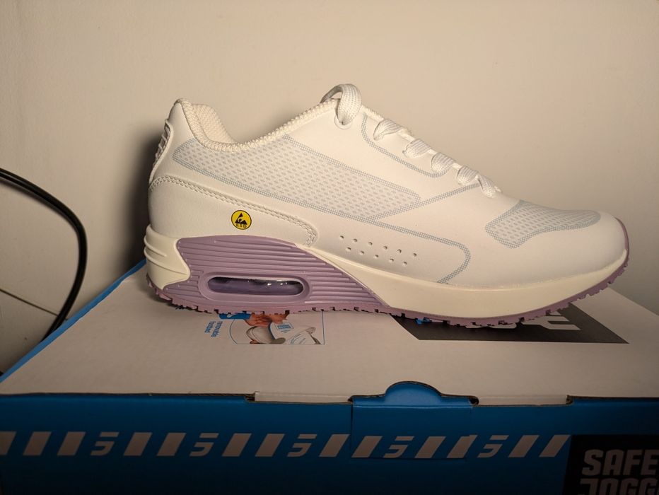 Papuci de damă pentru muncă