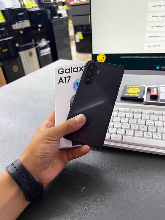 Samsung Galaxy A17