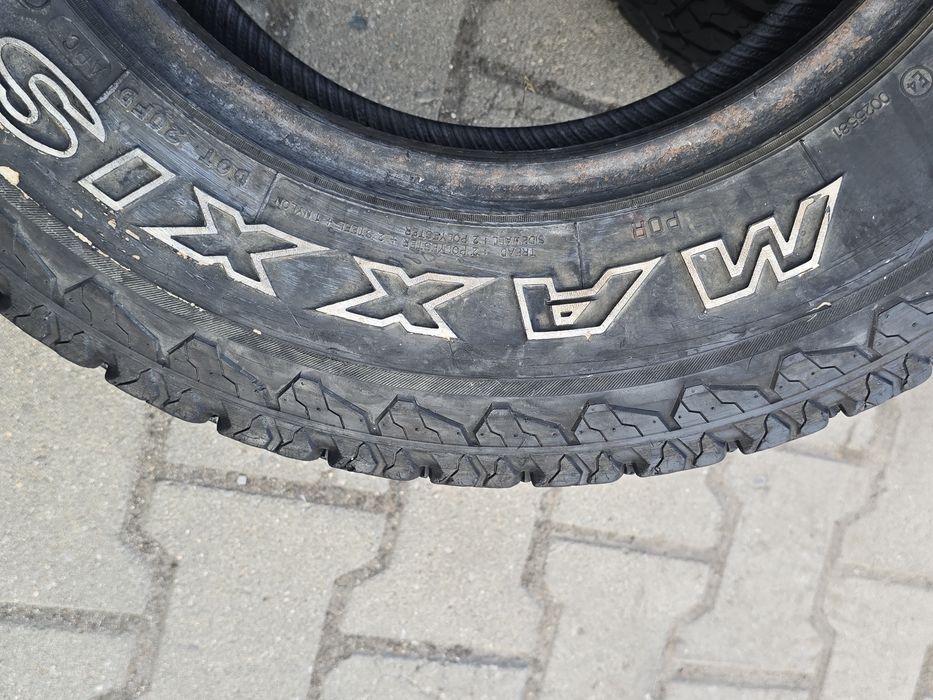 215 75 15 MAXXIS Allterren