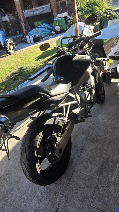 Vând Yamaha fz6 600cc