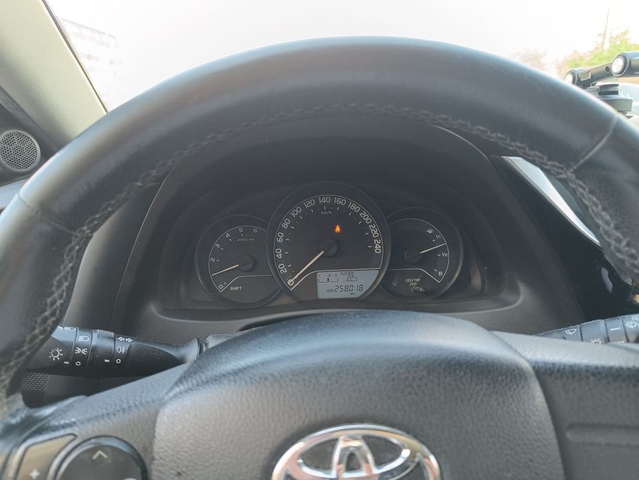Toyota Auris 2017 Facelift  l  1.4 Diesel  I Euro 6