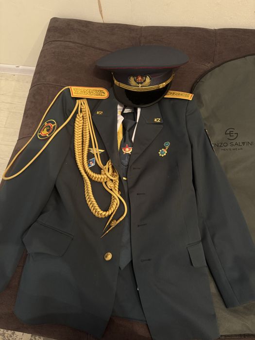 Паратка фотма военый