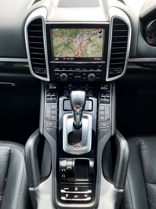 Dezmembrez Porsche Cayenne CRC  2010-2013